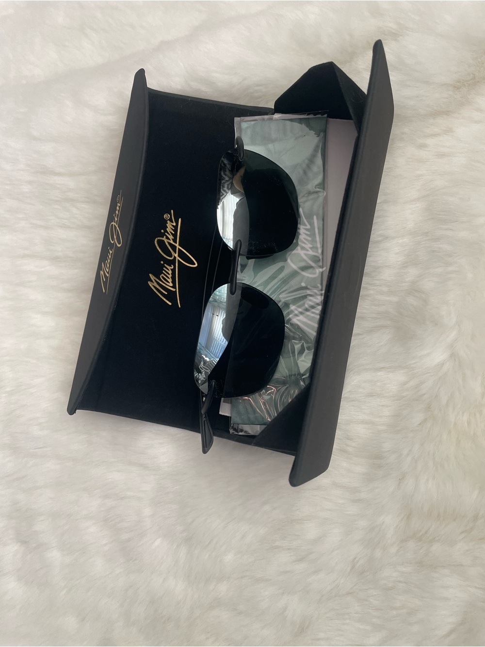 MAUI JIM Made in Japan Komohana Polarized Rimless Sunglasses - Picture 13 of 15